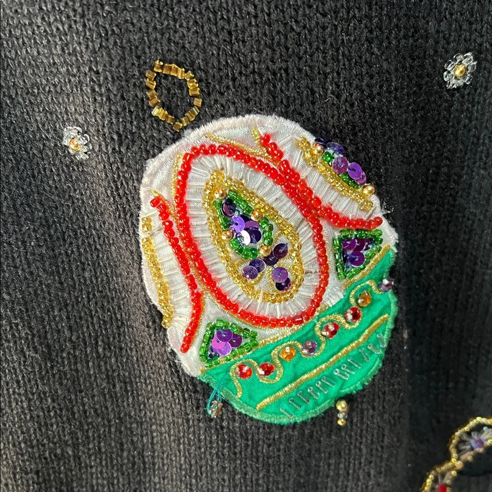 1990’s Size Medium V Neck Christmas Sweater Vest Hand Beaded Holiday Sweater